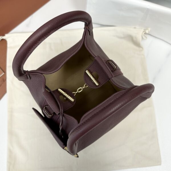 Loro Piana Burgundy Leather Veilback Small bag Loro Piana |
