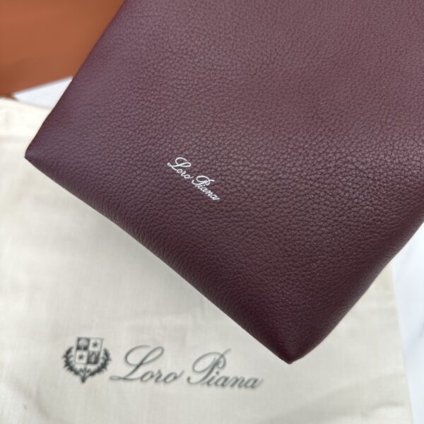 Loro Piana Burgundy Leather Veilback Small bag Loro Piana |