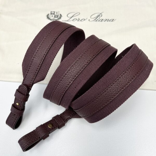 Loro Piana Burgundy Leather Veilback Small bag Loro Piana |