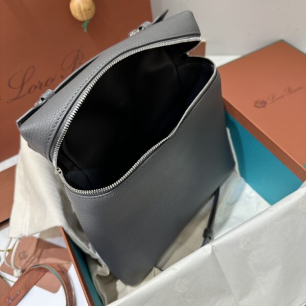 Loro Piana Extra Pocket backpack L23.5 - Grained Calfskin dark gray