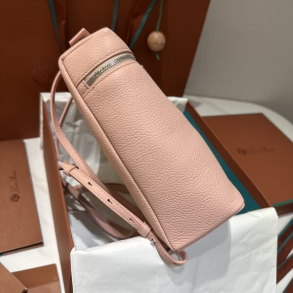 Loro Piana Extra Pocket backpack L23.5 in pink