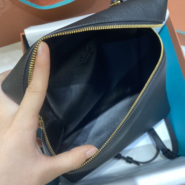Buy Loro Piana Burgundy Extra Pocket bag black in Grained