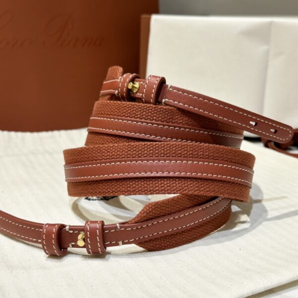 Loro Piana Small Bale bag Smooth Calfskin Deep Kummel | Loro Piana