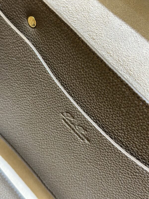 Loro Piana Loom bag L32 Grained Calfskin Whisper brown| Loro Piana