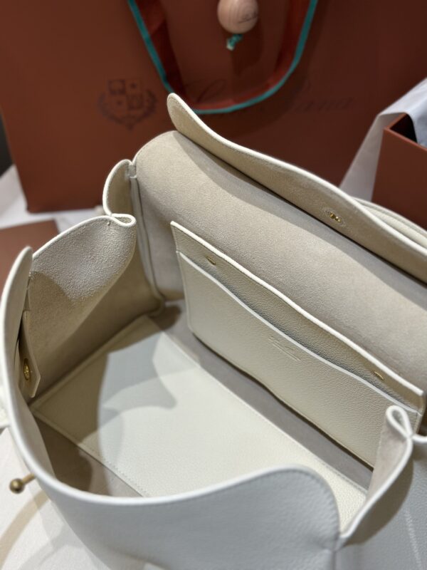 Loro Piana Loom bag L32 Grained Calfskin Whisper White | Loro Piana
