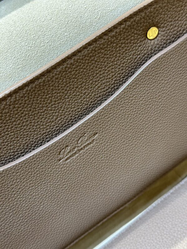 Loro Piana Loom bag L32 Smooth Calfskin brown | Loro Piana CY