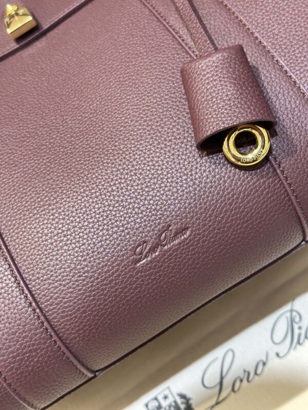 Loro Piana Loom bag L32 Smooth Calfskin dark red | Loro Piana CY