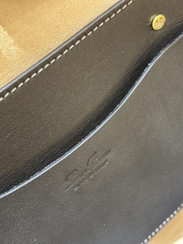 Loro Piana Loom bag L32 Smooth Calfskin Black | Loro Piana CY