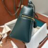 Extra bag L27 leather shoulder bag in  dark green