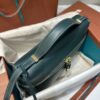 Extra bag L27 leather shoulder bag in  dark green