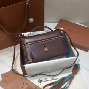 Extra L27 leather crossbody bag in red – Loro Piana |