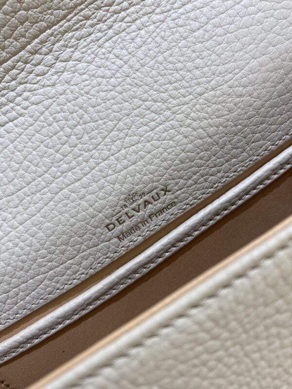 DELVAUX Calfskin MM Tempete Satchel White 1429482 |
