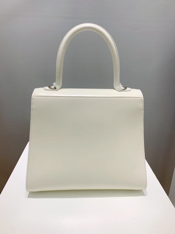 Brillant leather handbag Delvaux White in Leather -