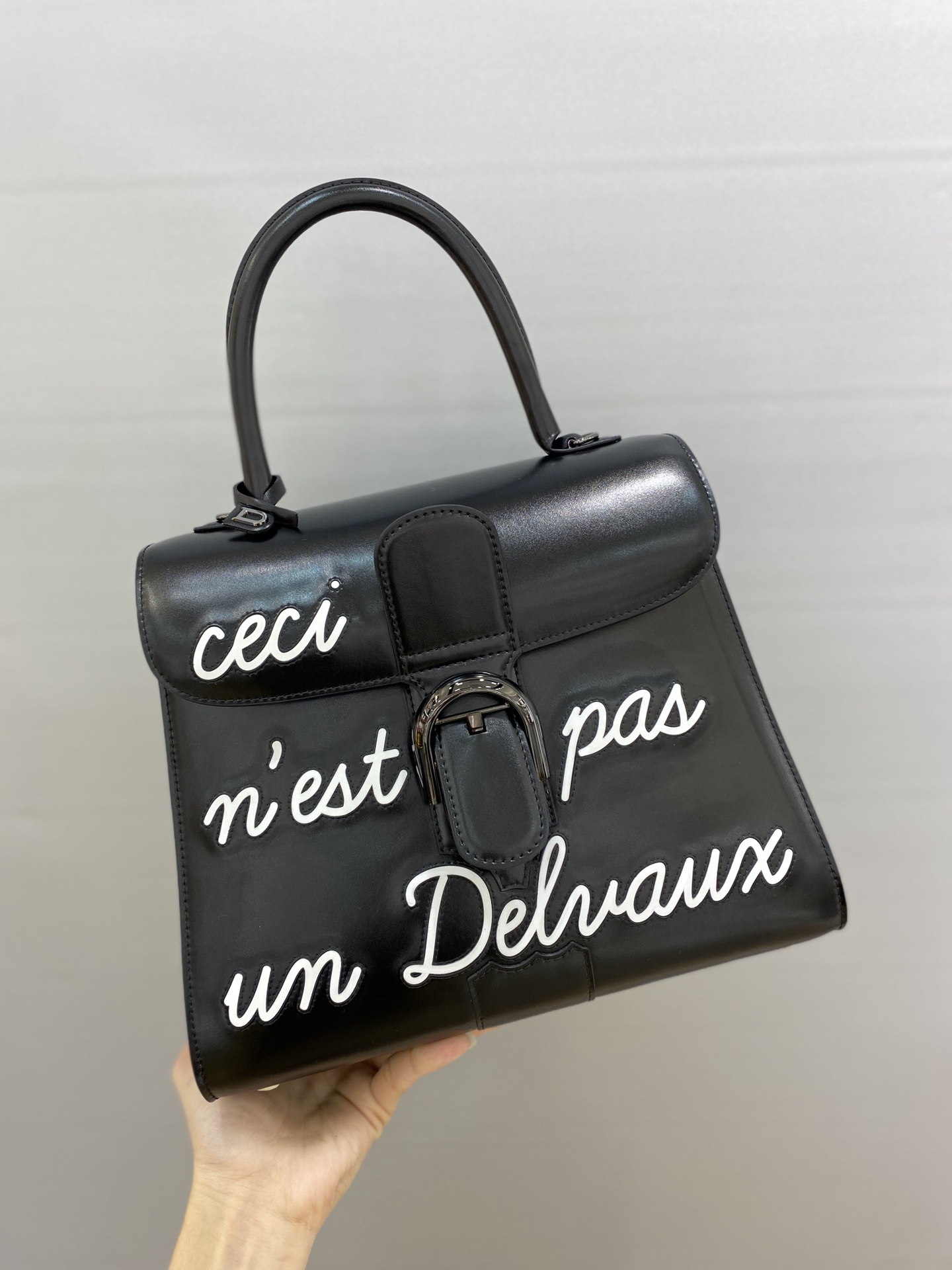 Brillant leather handbag Delvaux Black in Leather –