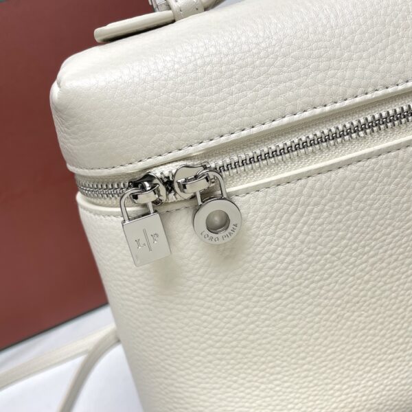 Loro Piana Extra Pocket Backpack L23.5 Eucalyptus Silver ...