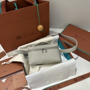 Extra pocket leather handbag Loro Piana White in Leather