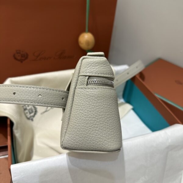 Extra pocket leather handbag Loro Piana White in Leather
