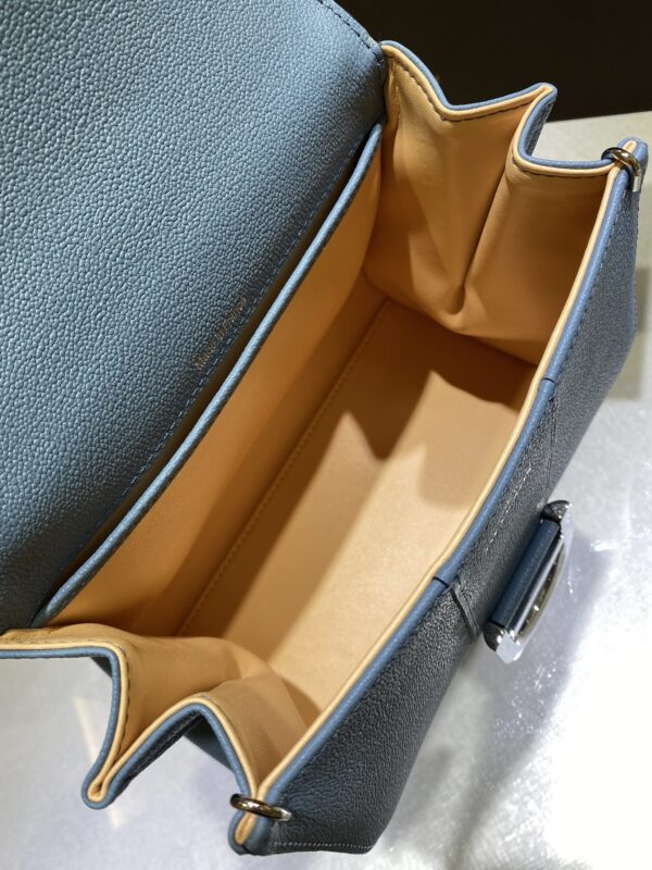 Brillant leather crossbody bag Delvaux blue  in Leather