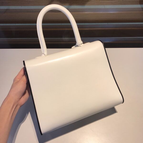 Brillant leather handbag Delvaux White in Leath