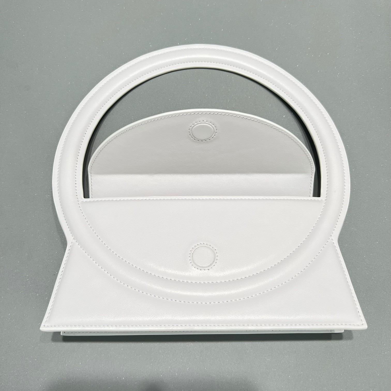 JACQUEMUS Smooth Calfskin Le Sac Rond White 1474112