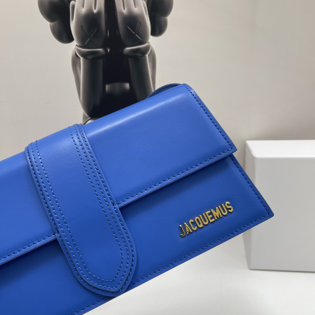 Jacquemus Le Bambino Leather Shoulder Bag in Blue
