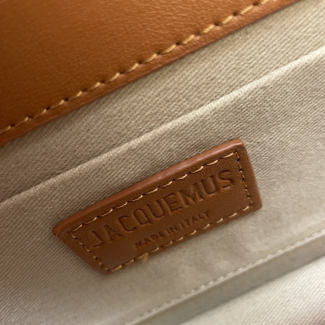 Jacquemus Le Sac Rond Leather Shoulder Bag In Brown