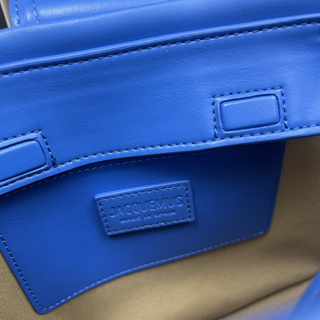 Jacquemus Blue Leather Le Bambino 24 Shoulder Bag