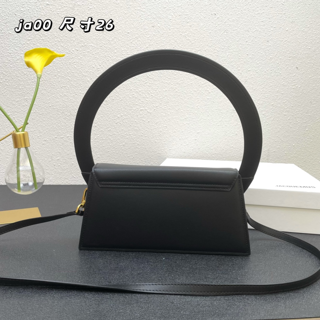 Jacquemus Le Sac Rond Leather Shoulder Bag In Black
