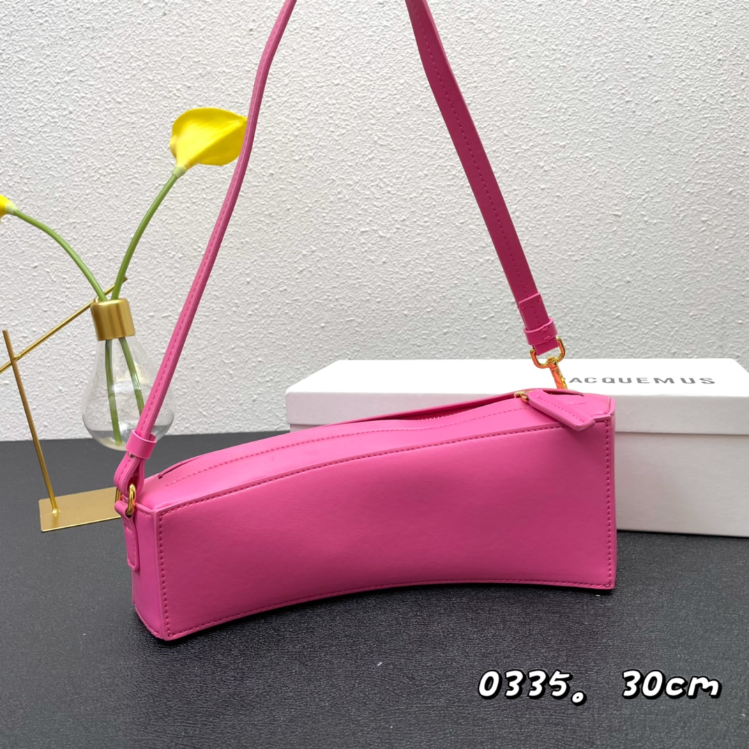 Le bomba leather handbag Jacquemus Pink in Leather -