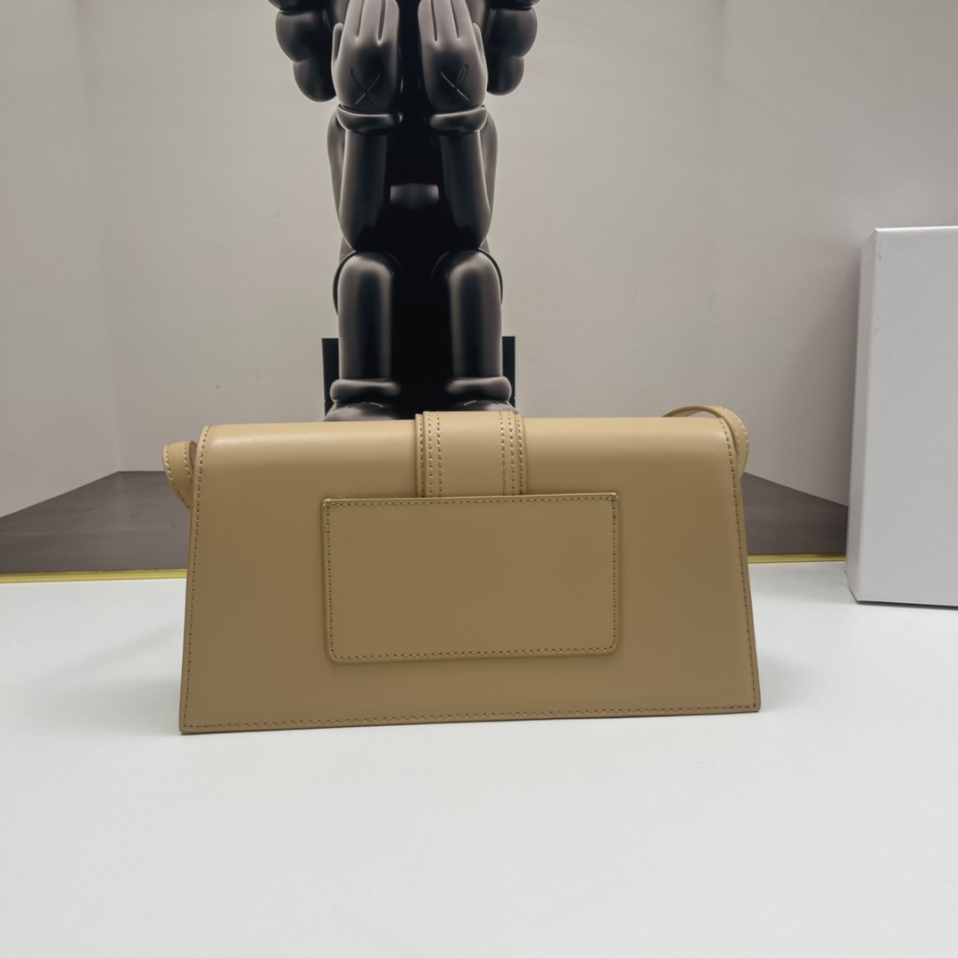 Jacquemus Le Bambino Leather Shoulder Bag in Brown -
