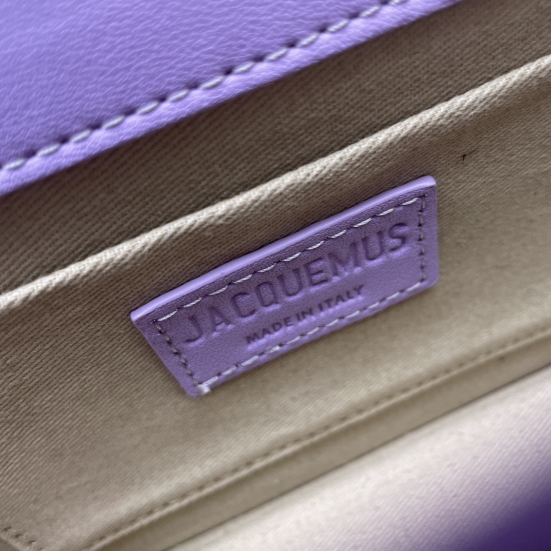 Jacquemus Le Sac Rond Leather Shoulder Bag In pruple