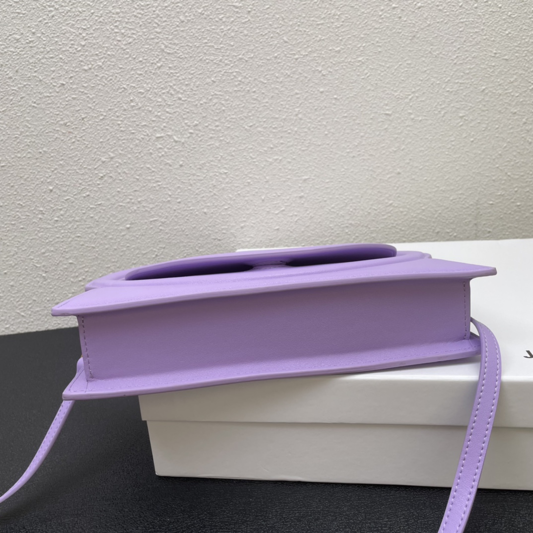 Jacquemus Le Sac Rond Leather Shoulder Bag In pruple