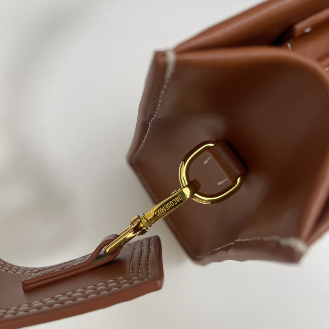 Jacquemus brown Leather Le Bambino 24 Shoulder Bag