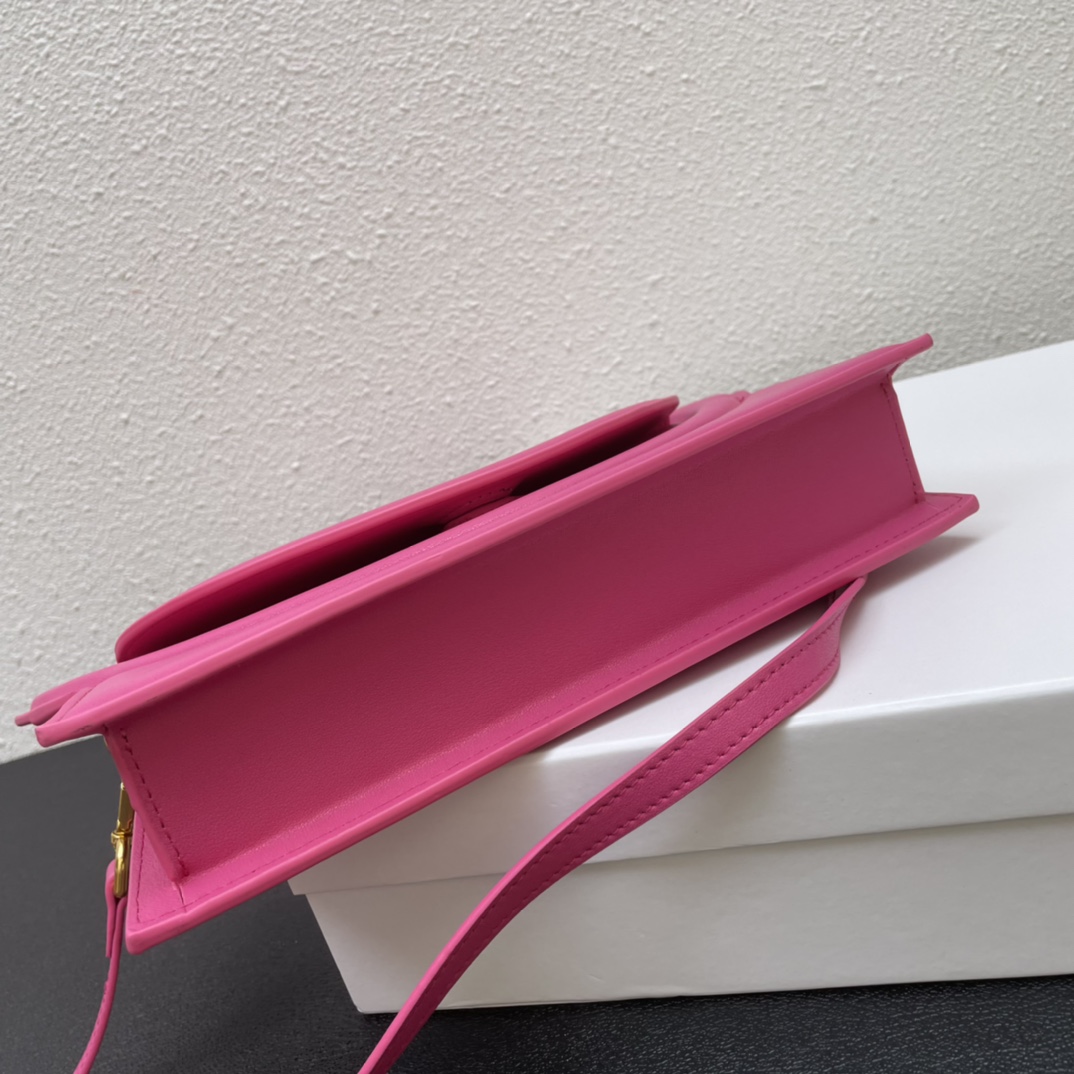 Jacquemus Le Sac Rond Leather Shoulder Bag In pink