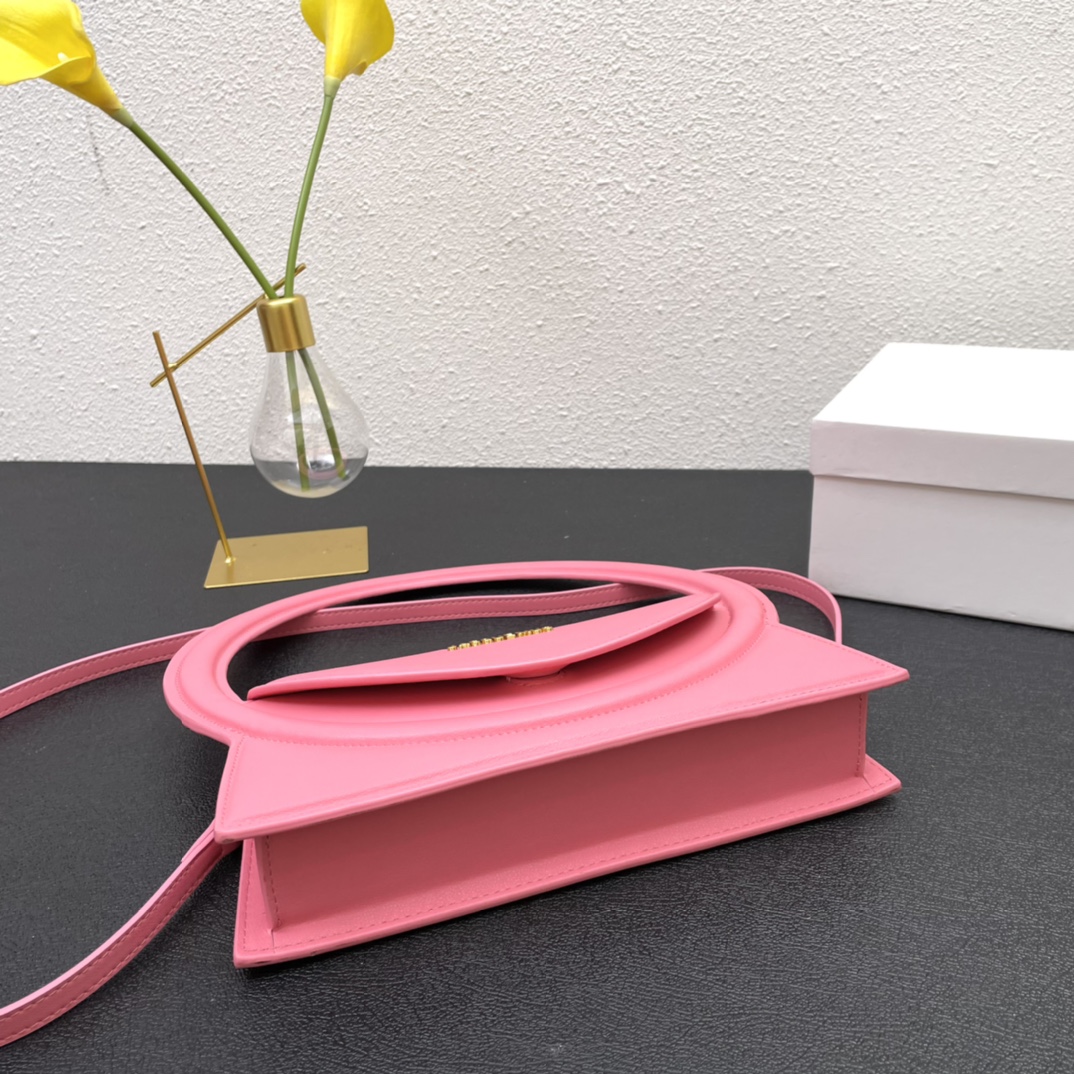 Jacquemus Pink Calfskin Le sac Rond Leather Pony-style calfskin ref.1372805 -