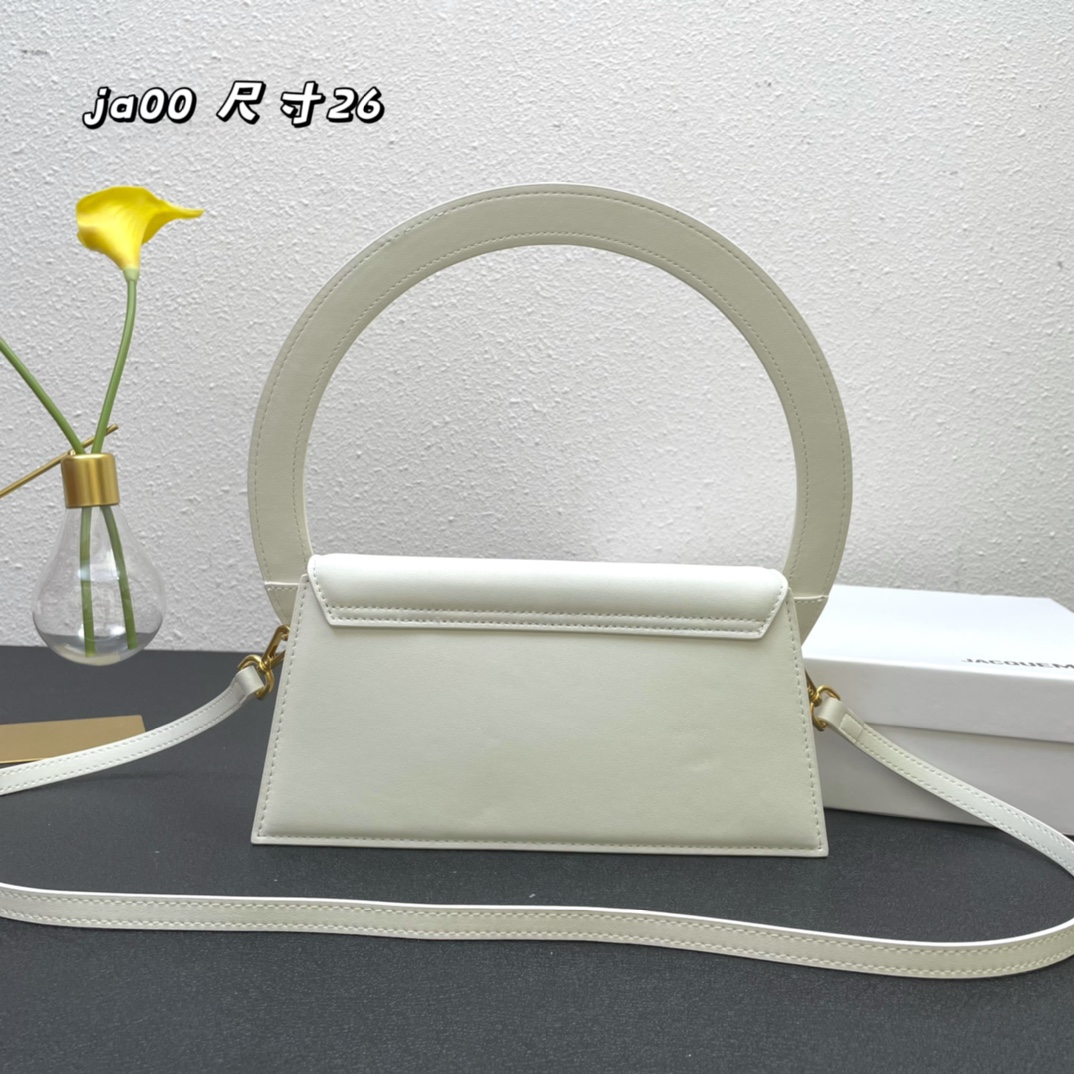 Jacquemus Le Sac Rond Leather Shoulder Bag In Beige