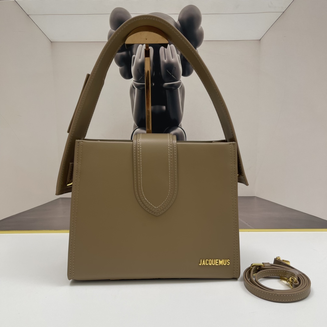 Jacquemus brown  Leather Le Bambino 24 Shoulder Bag