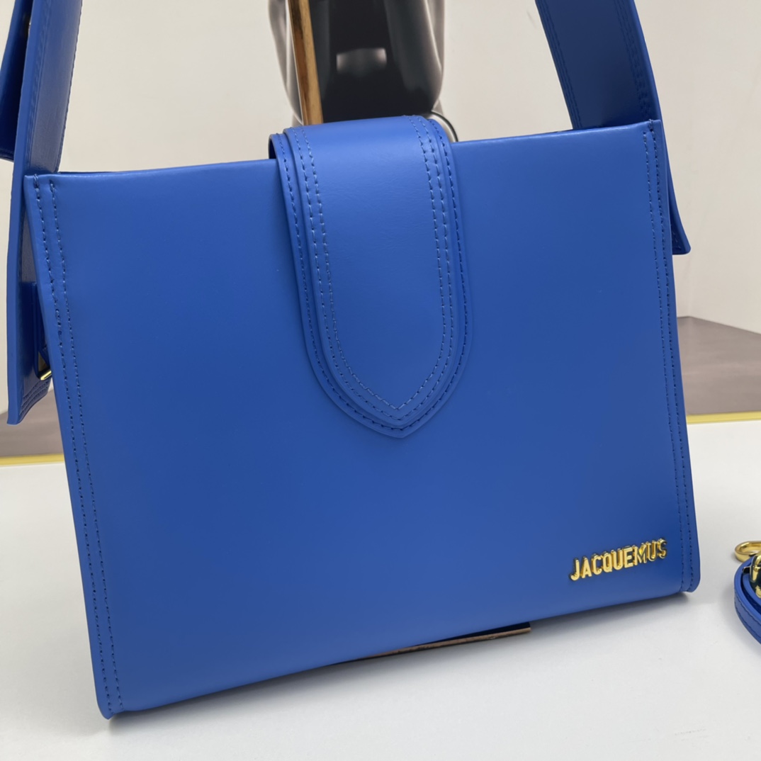 Jacquemus blue Leather Le Bambino 24 Shoulder Bag
