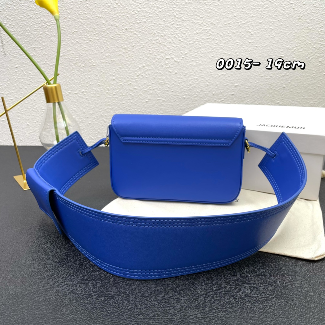 Jacquemus Pre-Owned 2021-2024 Calfskin Le Carinu bag in blue