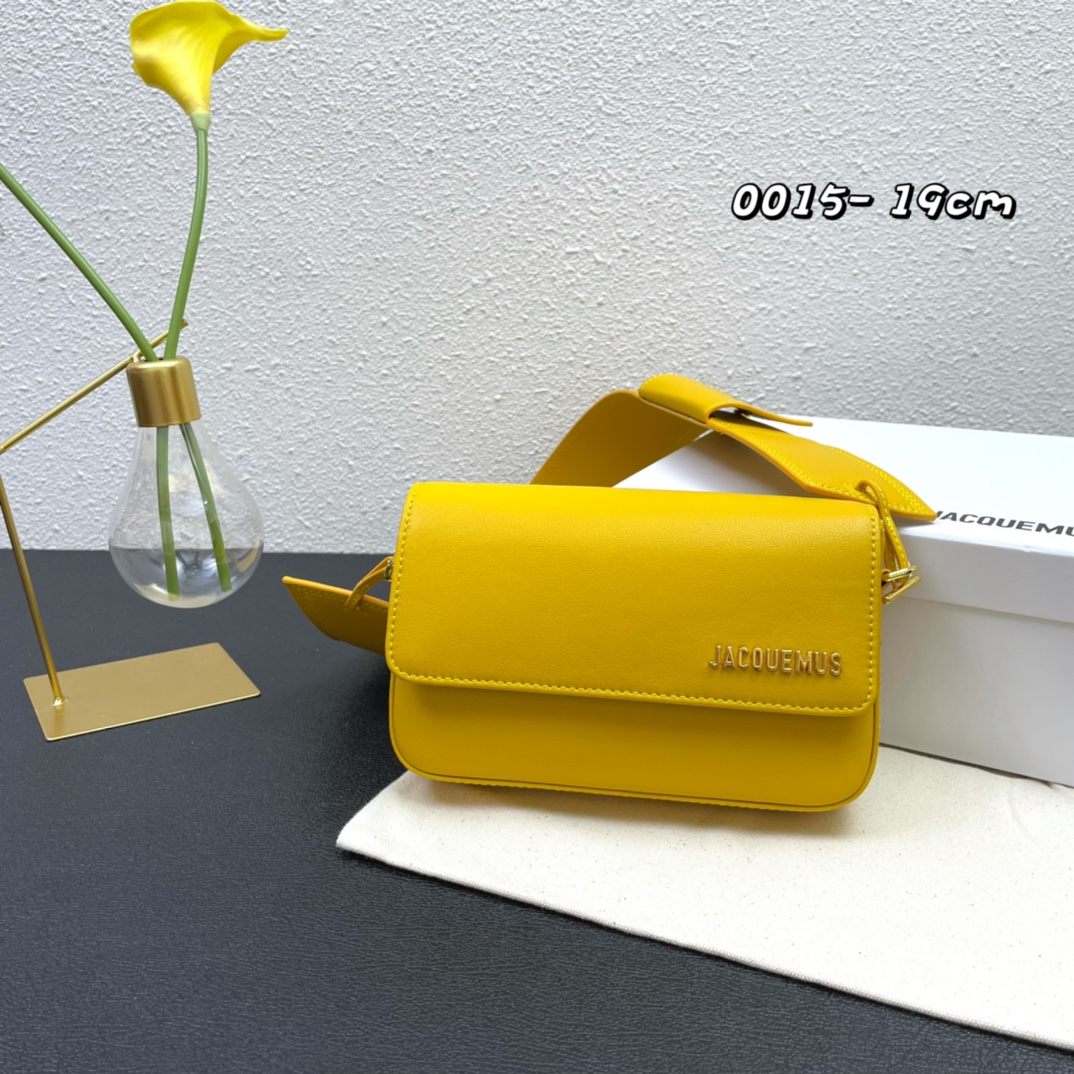 Jacquemus Pre-Owned 2021-2024 Calfskin Le Carinu bag in yellow