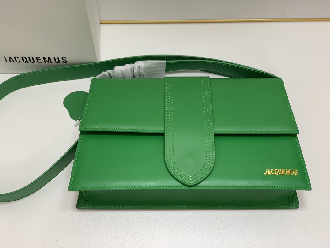 JACQUEMUS LE GRAND BAMBINO green