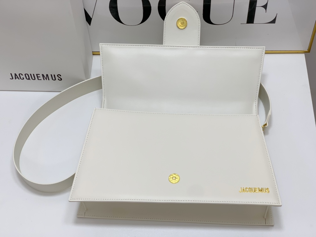 Jacquemus Le Bambino Long Shoulder Bag | white