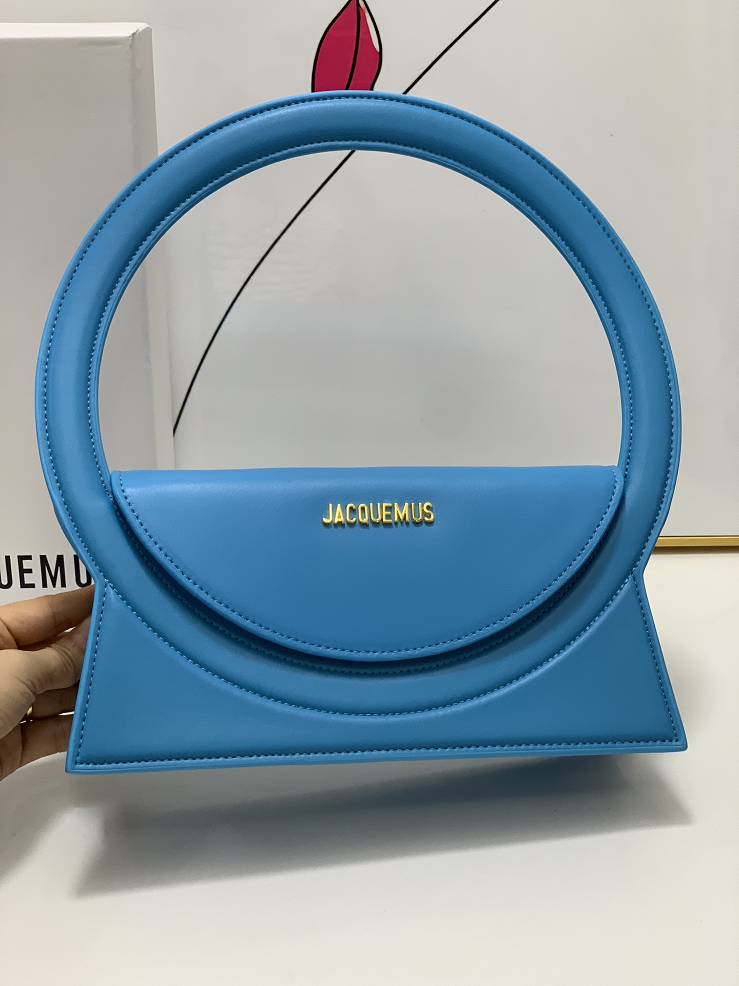 Jacquemus blue Le Raphia ‘Le Sac Rond’ Ba