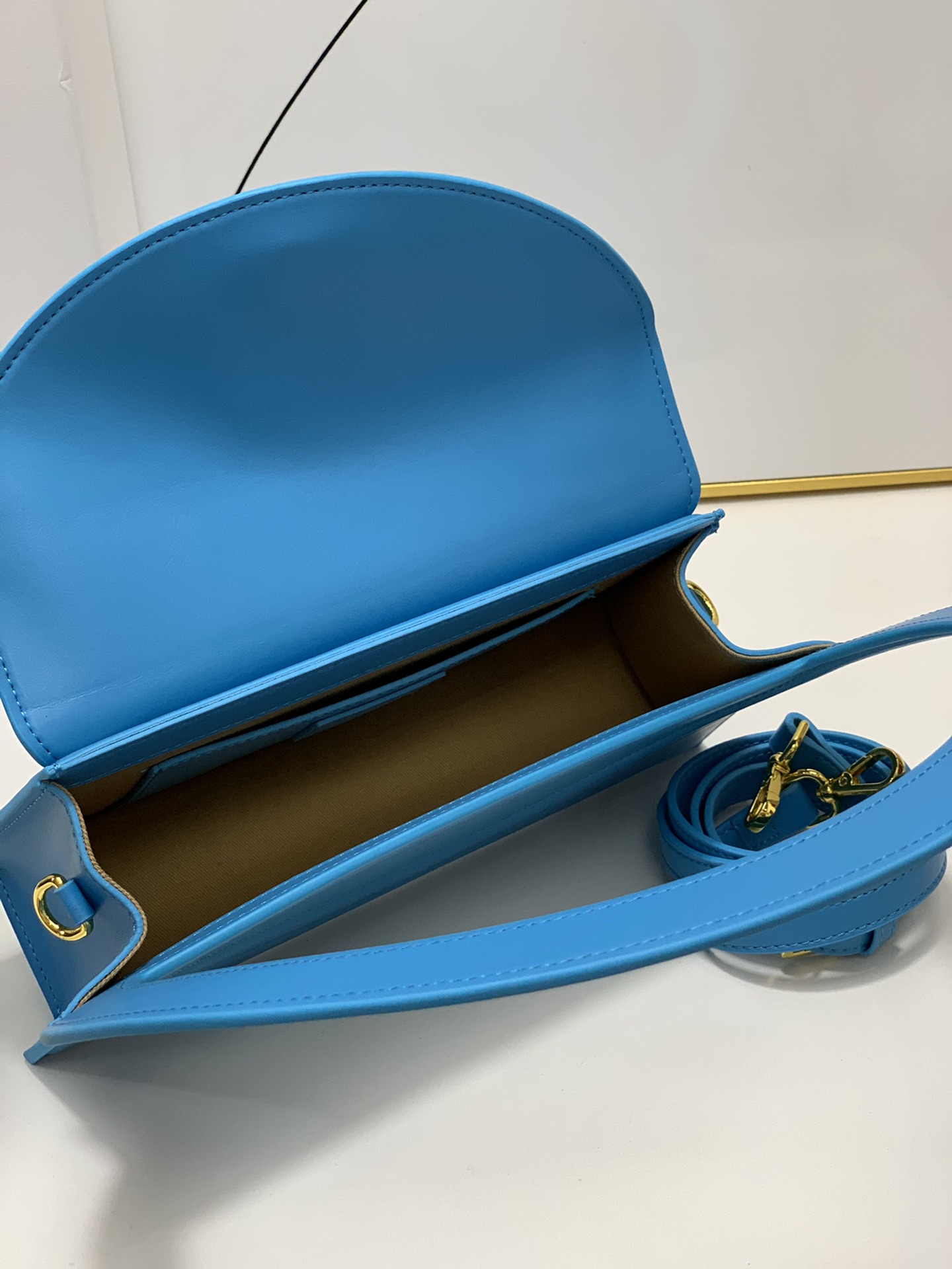 Jacquemus blue Le Raphia 'Le Sac Rond' Ba