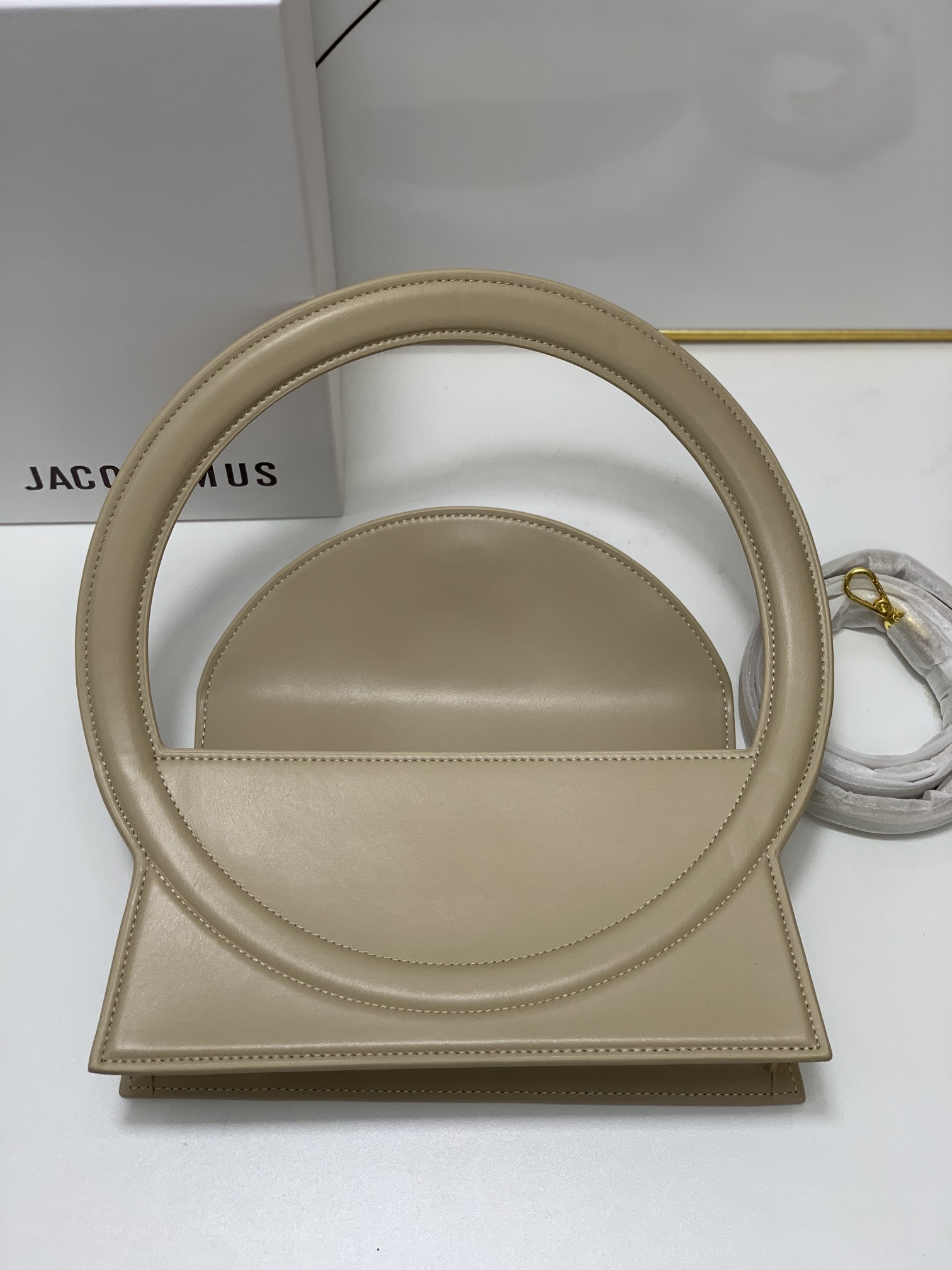Jacquemus grayLe Raphia 'Le Sac Rond' Ba