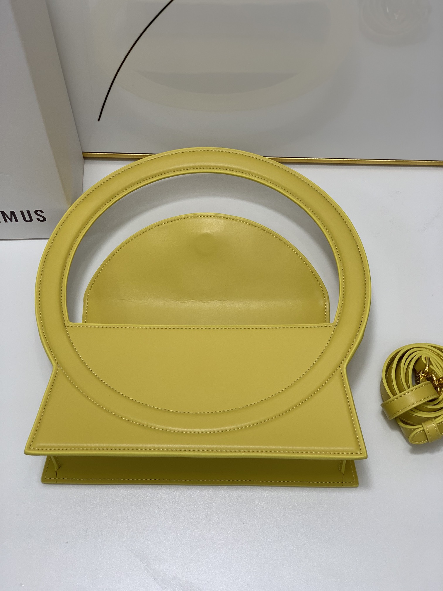 Jacquemus yellow Le Raphia 'Le Sac Rond' Ba