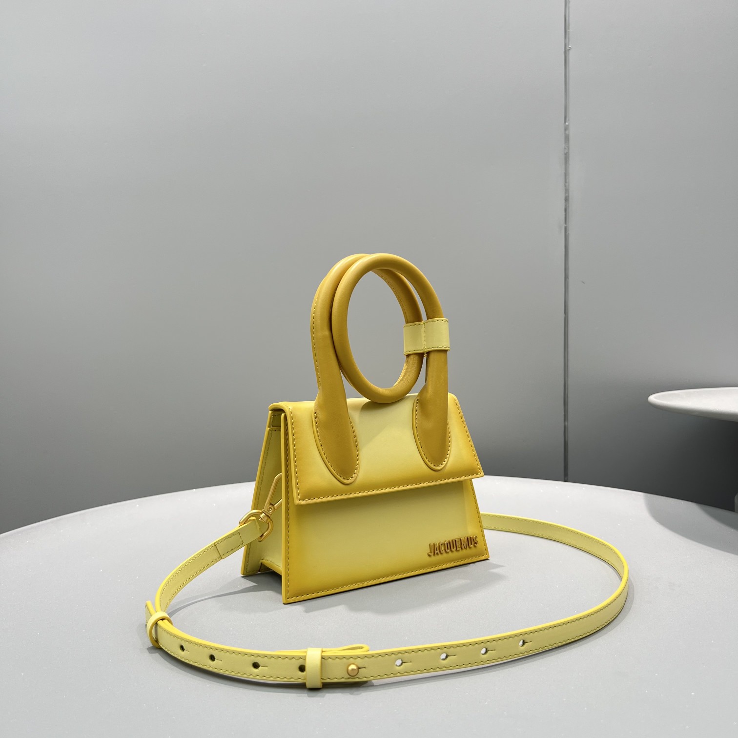 bag Jacquemus Le Chiquito Noeud 'Yellow' 213BA005-