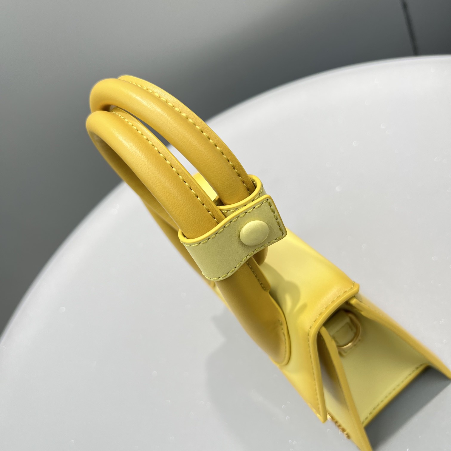 bag Jacquemus Le Chiquito Noeud 'Yellow' 213BA005-