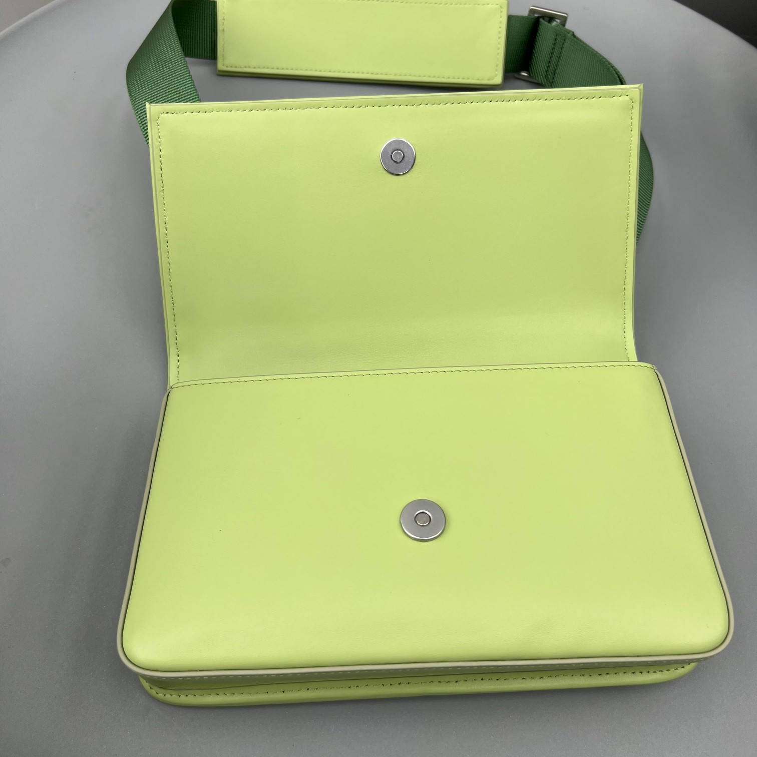 Leather satchel Jacquemus Green in Leather - 46298987