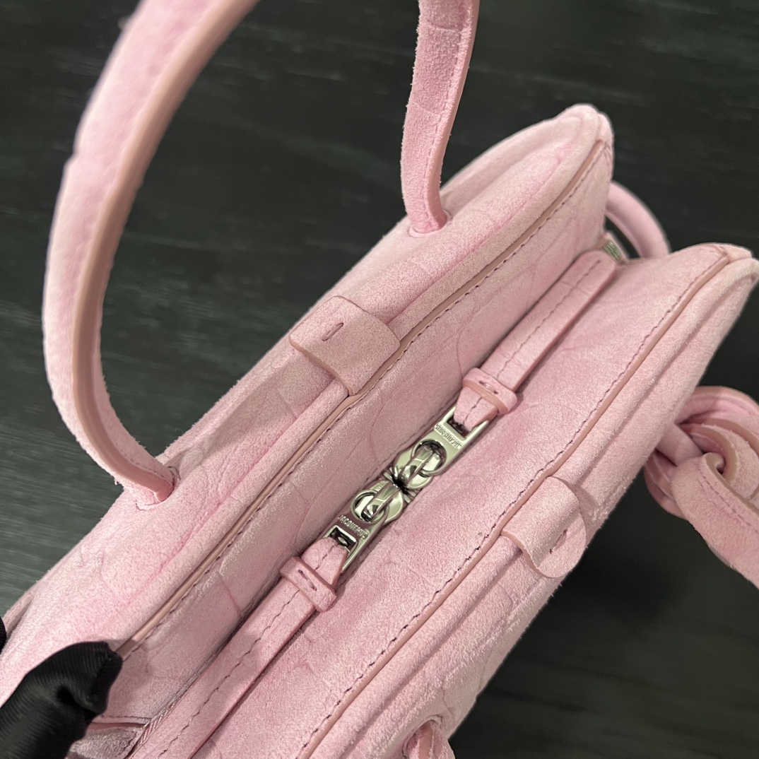 bag Jacquemus The Small Turismo 'Pink' 251BA416-3243-